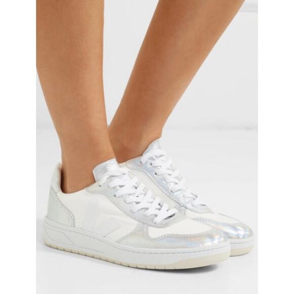 VEJA Shoes - Veja V 10 Iridescent Metallic Sneakers Leather And Canvas White Silver Size 8